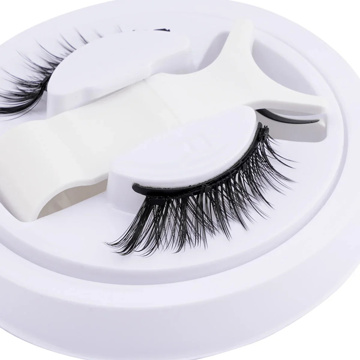 Premium Magnetic Eyelashes - Natural 3D Winged Lashes with Easy Application Tool